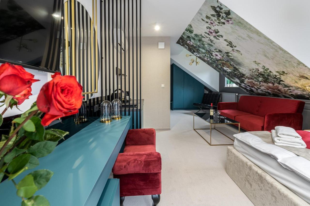Zamkowe Apartamenty Sandoměř Exteriér fotografie